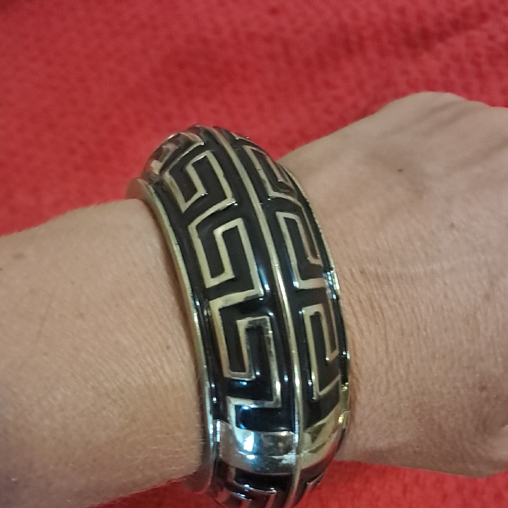 Silver and Black Geometric Bracelet